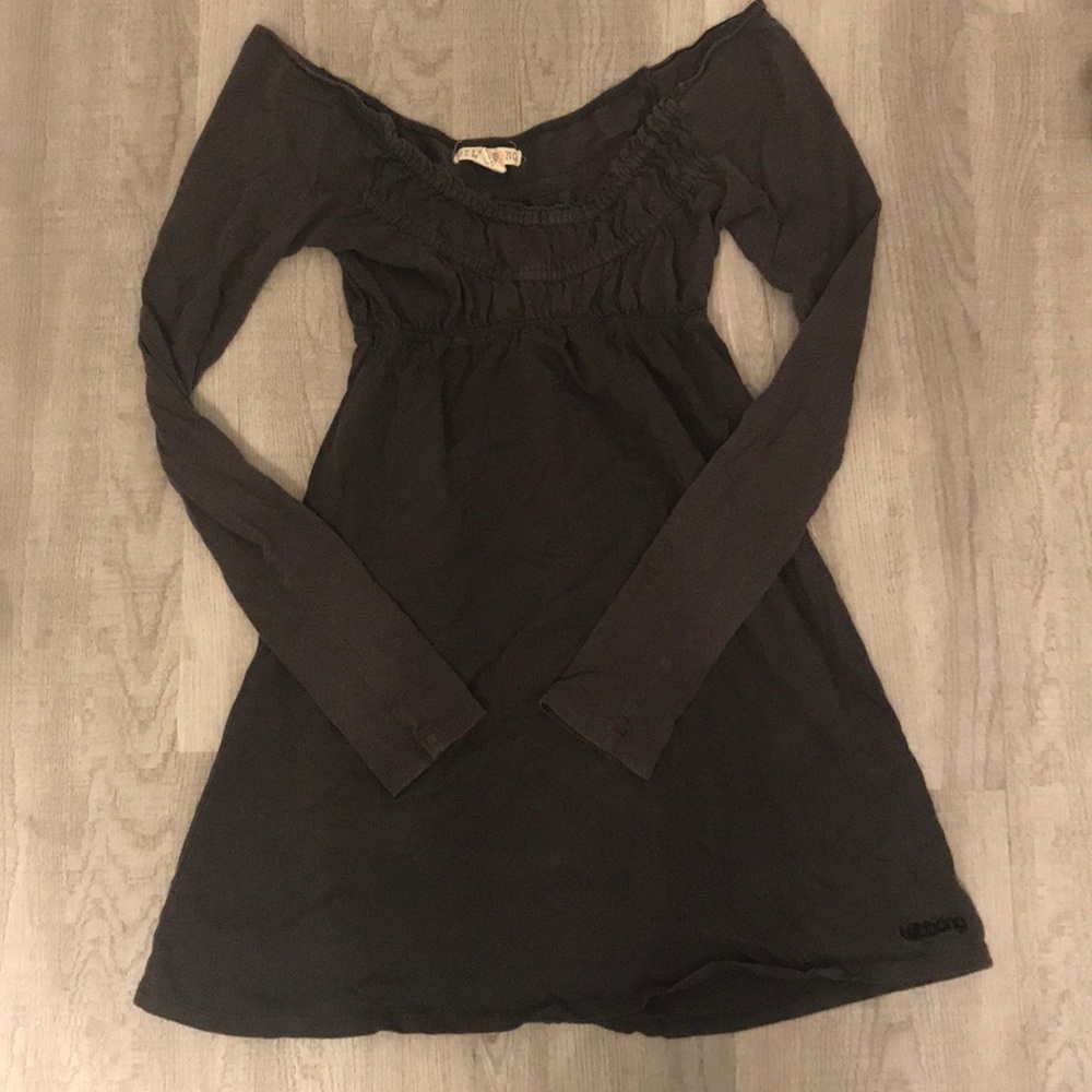 Billabong long sleeve grey dress